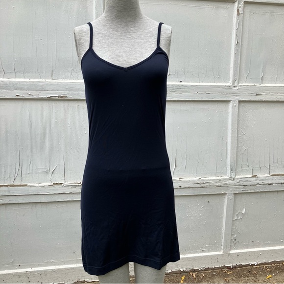 Guess Lightweight Knit Dress Multicolor Chevron 3/4 Sleeves with Navy Blue Slip - Picture 6 of 11